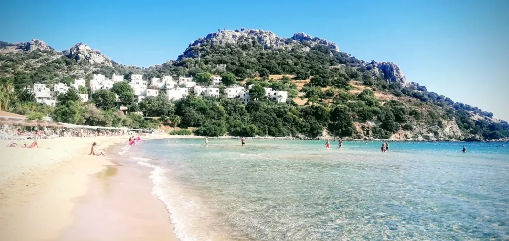 Denizi Sığ, Atmosferi Huzurlu: Karaincir Halk Plajı karaincir plaji - Marmara Bölge Gazetesi