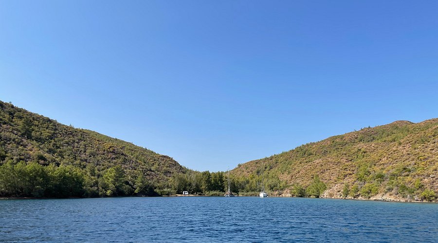 Saklı Cennet: Berrak Deniziyle Huzur Sunan Bir Koy kille sahili - Marmara Bölge Gazetesi