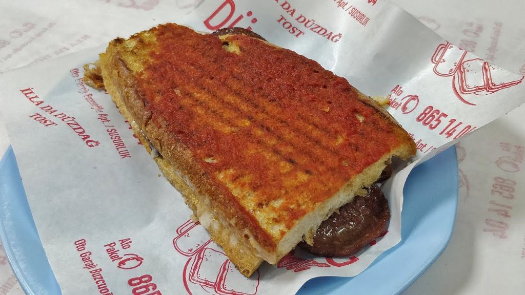 Balıkesir’in Efsane Lezzeti: Susurluk Tostu maxresdefault 29 - Marmara Bölge Gazetesi