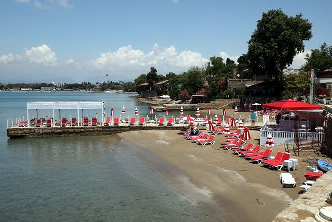 Doğanın Kucağında Sakin Bir Tatil Deneyimi nar beach plaji 002 - Marmara Bölge Gazetesi