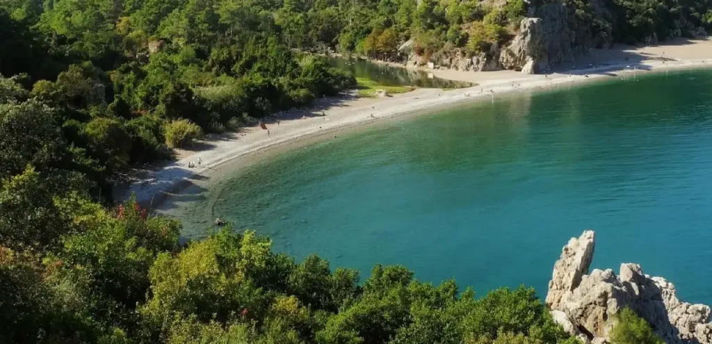 Tarih ve Doğanın Buluştuğu Eşsiz Sahil olimpos plaji bayd - Marmara Bölge Gazetesi