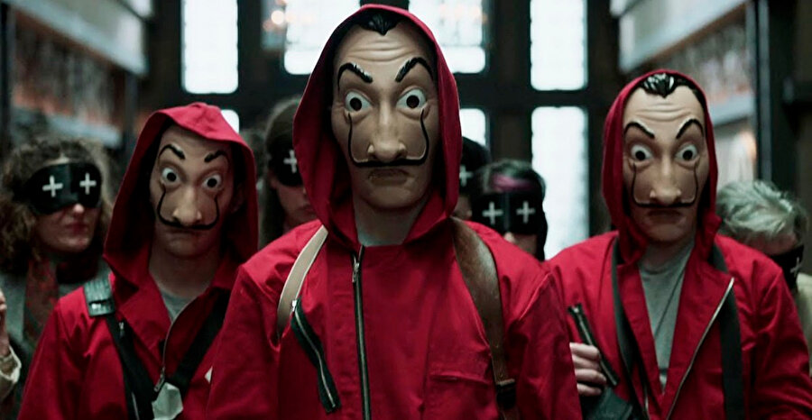 resized fe942 2751e7deprimerasimagenesterceratemporadacasadepapel - Marmara Bölge Gazetesi