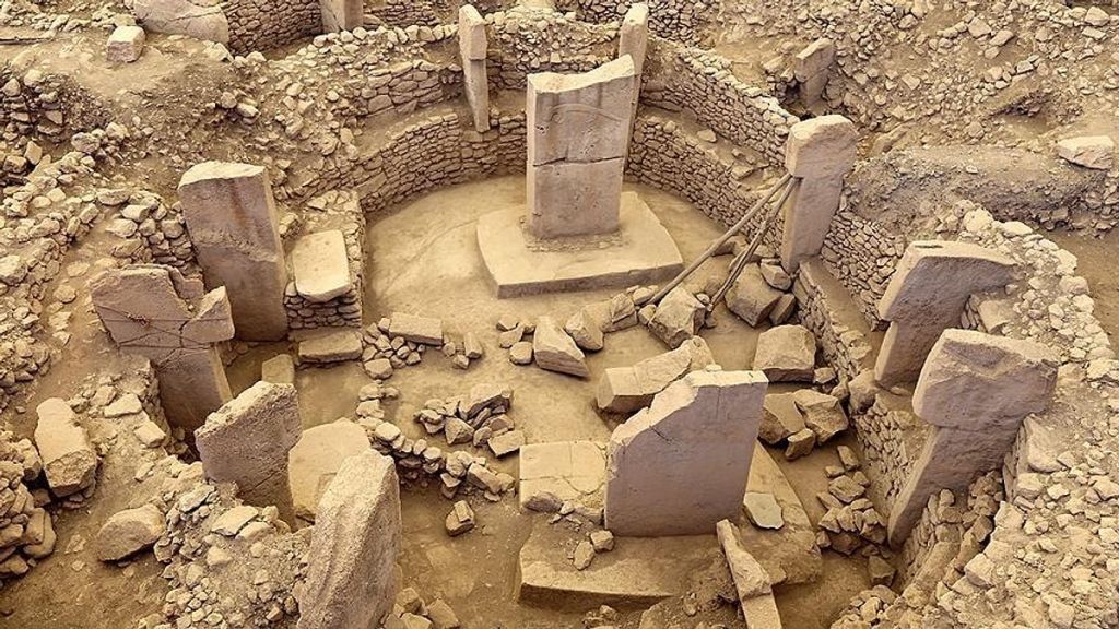 Göbeklitepe’de Yan Yatmış İnsan Heykeli Ortaya Çıktı s 5446417c65980acedc8542158874eeeeb7f7d028 - Marmara Bölge Gazetesi