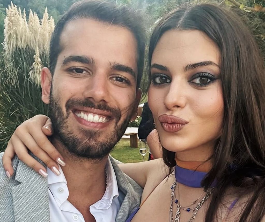 Defne Samyeli’nin kızı Derin Talu, son dönemde magazin dünyasının en