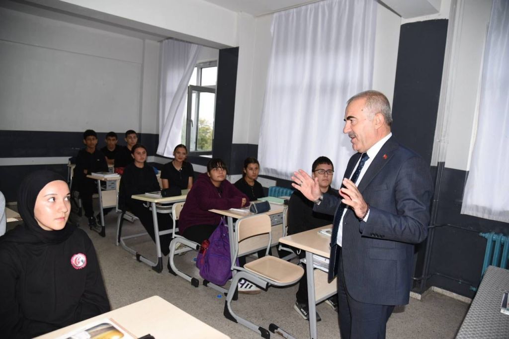 Balıkesir’de Okullar İnceleniyor! 09164716 whatsappimage20251009at11.14.242 - Marmara Bölge Gazetesi
