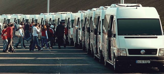 İvrindi Belediyesi, vatandaşların Bursa ve İzmir’deki üniversite hastanelerine ücretsiz ulaşımını