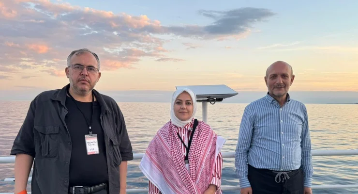 Gazze’ye insani yardım ulaştırmak amacıyla İtalya’dan “Vicdan” gemisiyle yola çıkan