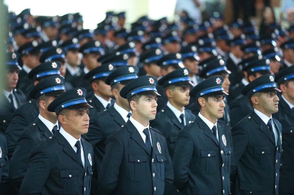Polis olmak isteyen binlerce adayın gözü 33. Dönem POMEM başvurusuna