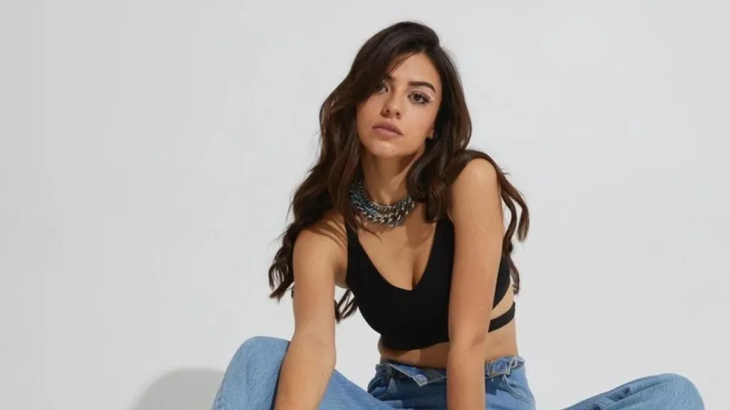 2318 aslihan malbora kimdir genc oyuncunun kariyer yolculugu - Marmara Bölge Gazetesi