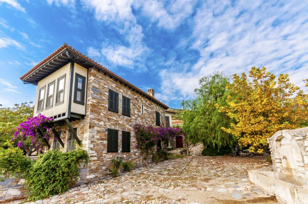 Aydın’ın Söke ilçesine bağlı Serçin Köyü, doğal güzellikleri ve eşsiz