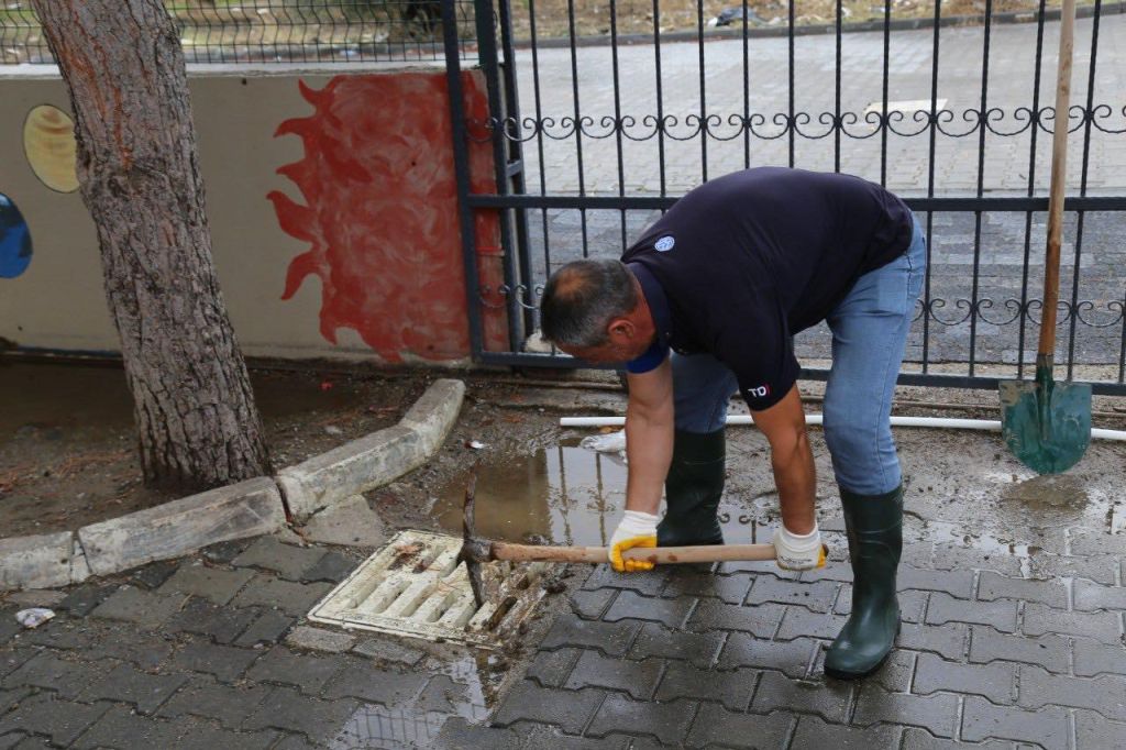 Edremit’te Tıkalı Mazgal Sorunu! 558193160 815291790861848 1087327451190670076 n - Marmara Bölge Gazetesi