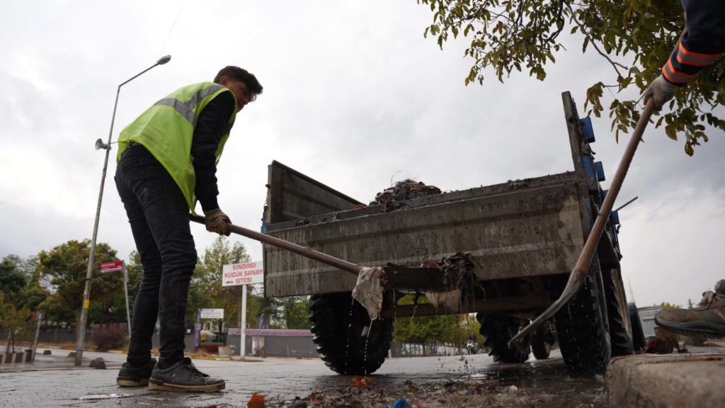 Sındırgı’da Yağış Alarmı! 558300181 24920201170951198 3006678233457047349 n - Marmara Bölge Gazetesi