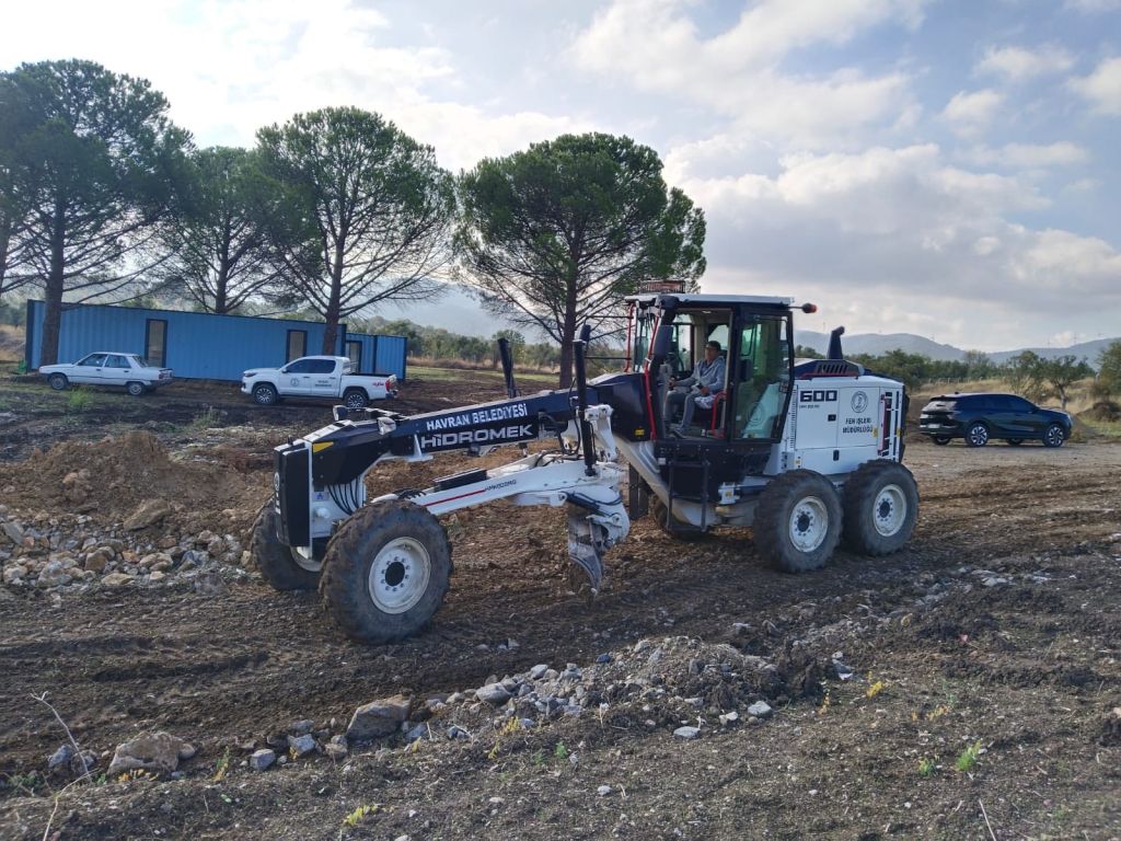 Havran Belediye Başkanı Emin Ersoy, İlçe Kaymakamı Muhammed Evlice ile