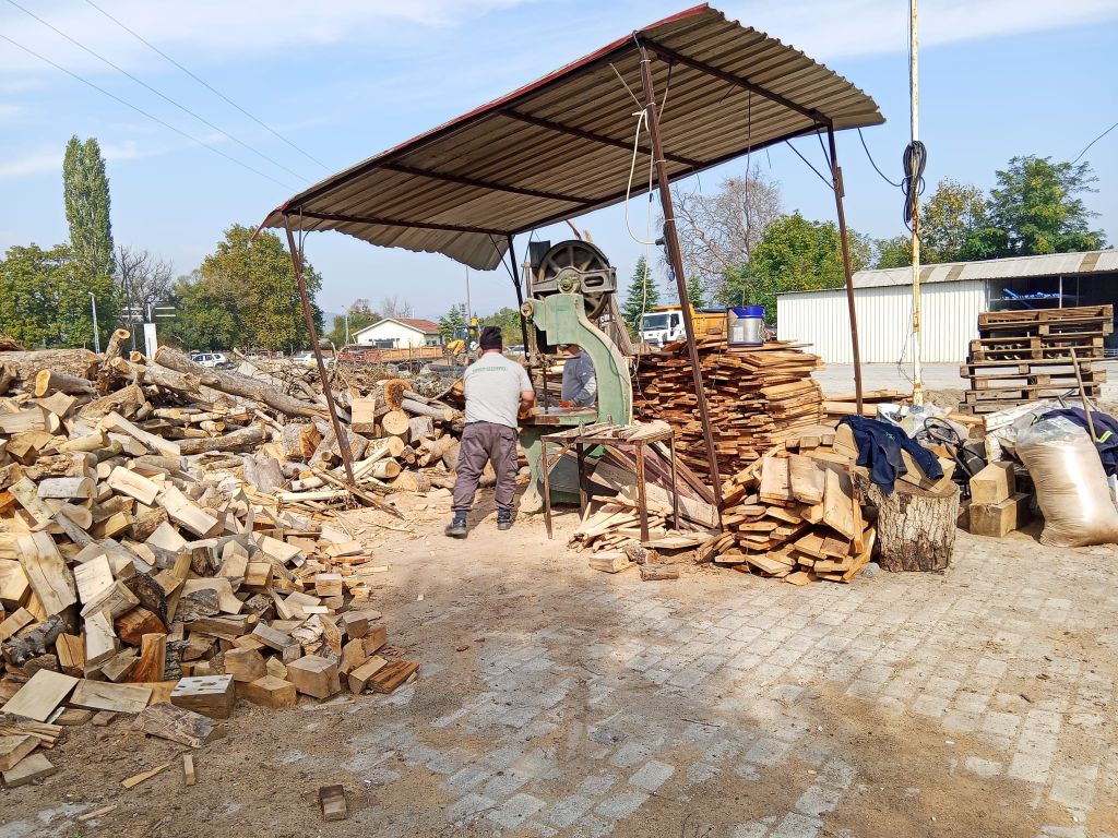 Kepsut Belediyesi, Başkan İsmail Cankul’un öncülüğünde ilçenin her mahallesine ulaşan