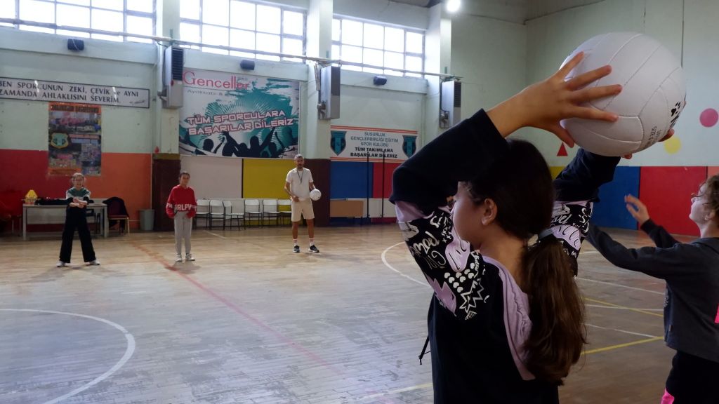 Başkan Semizel’den Minik Sporculara Moral Desteği! 565215668 1391707852958418 7952117498839389881 n - Marmara Bölge Gazetesi