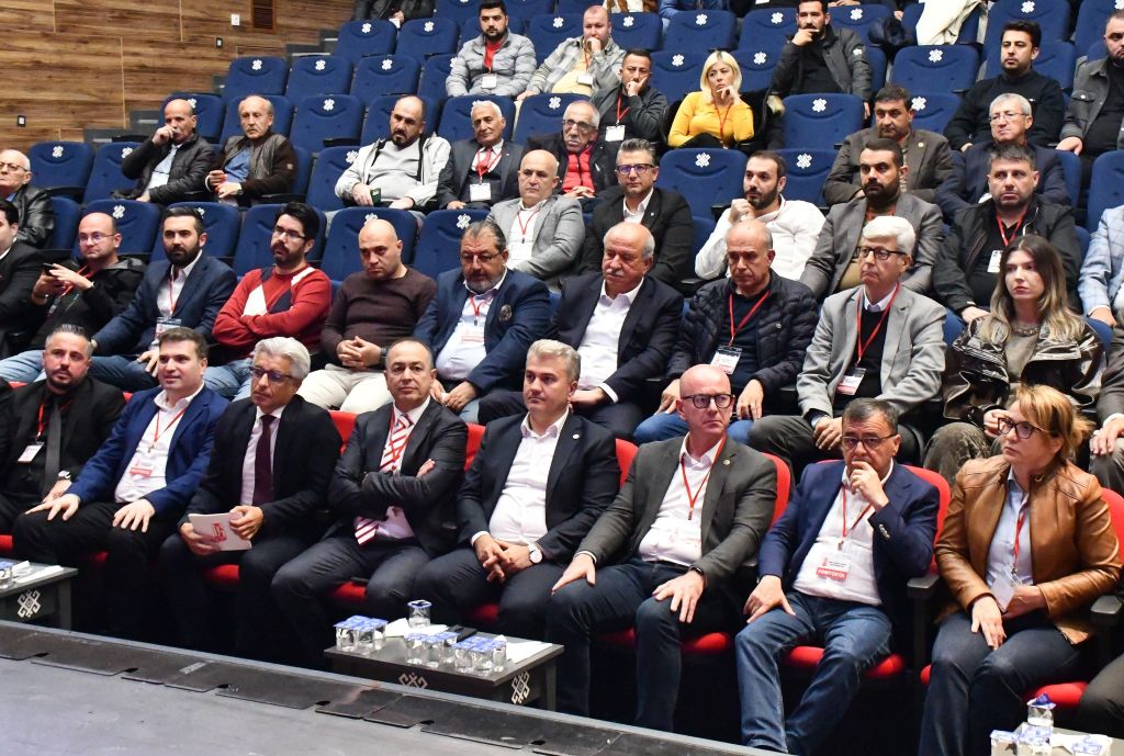 Kırmızı-Beyazlılarda Tarihi Kongre! 565686255 1378268937641506 1030858242046121844 n - Marmara Bölge Gazetesi