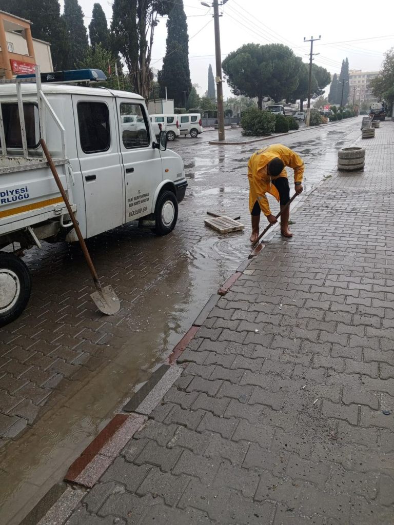 Edremit’te Yağış Alarmı! 566206283 825484339842593 6218706856874244642 n - Marmara Bölge Gazetesi