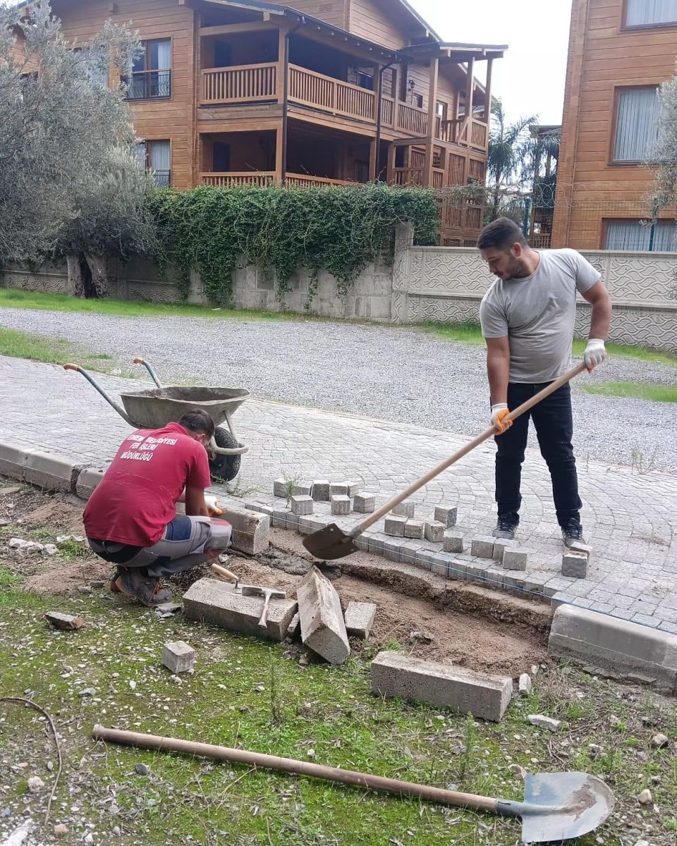 Edremit’te Her Şey Bir Anda Değişti! 571251077 834508612273499 8170589534880465373 n - Marmara Bölge Gazetesi