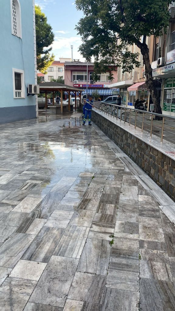 Gönen Belediyesi Sahada 571291551 1268143132022388 2572762839032232453 n - Marmara Bölge Gazetesi