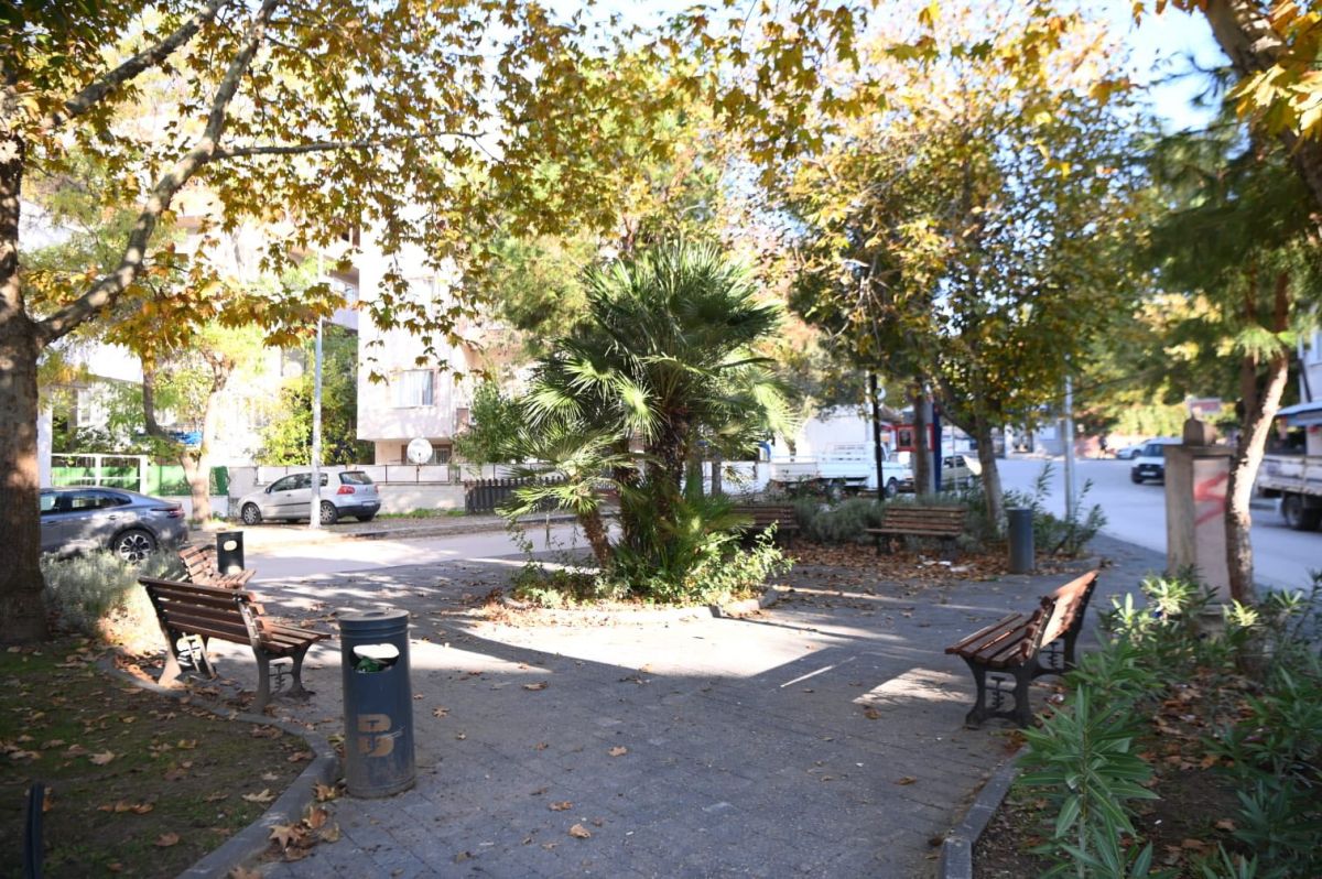 Karesi Ali Hikmet Paşa Mahallesi’ndeki parkta mevcut durum ve ihtiyaçlar