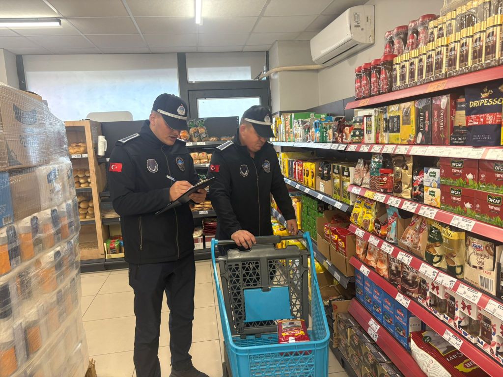 Kepsut Belediyesi, ilçe genelinde sağlık, yol, temizlik ve sosyal yardım