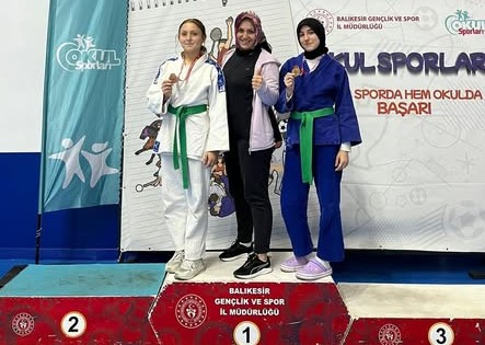 Gönenli genç judocular, Okullar Arası Ümitler Judo İl Seçmelerinde önemli