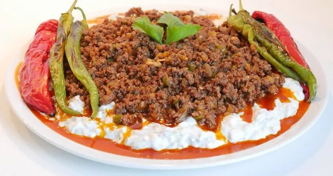 650x344 ali nazik yemegi tarifi ali nazik kebabi nasil yapilir 1586952034811 - Marmara Bölge Gazetesi