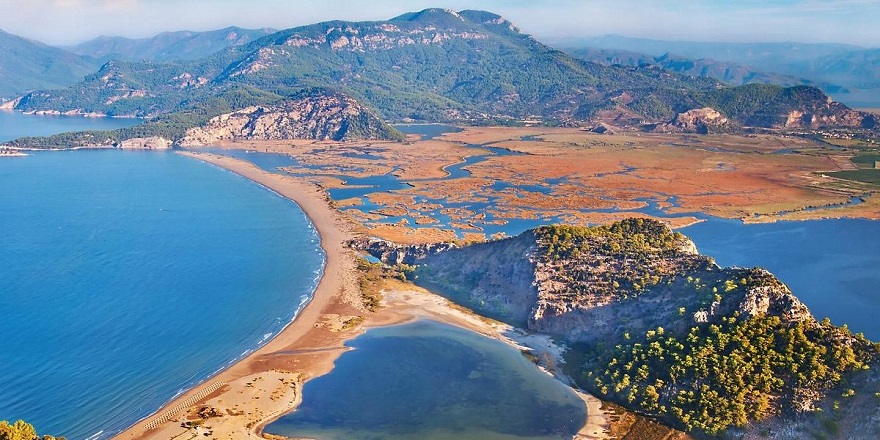 Masmavi Deniz ve Sessizliğin Adresi 6776 - Marmara Bölge Gazetesi