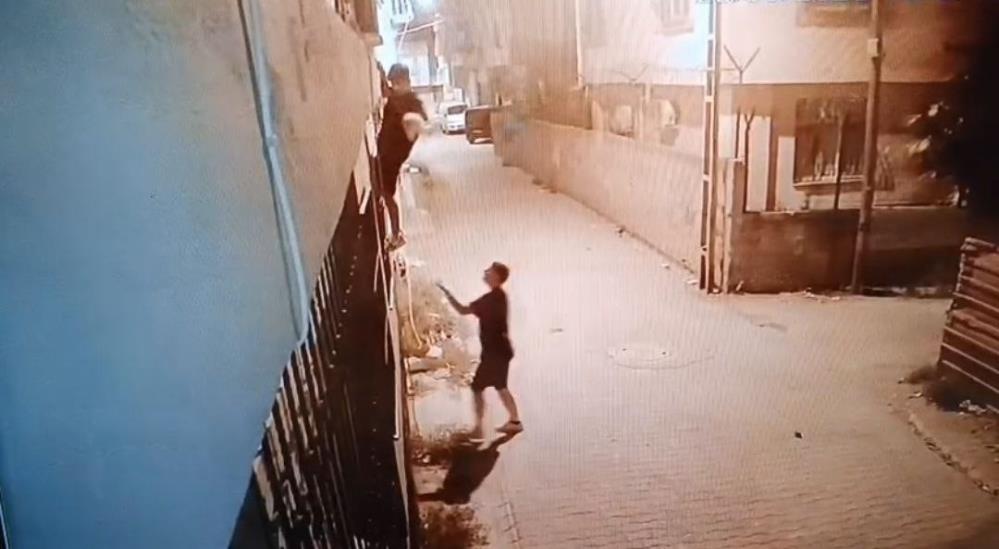 Pencereden Tırmanıp Yavru Cins Kediyi Çaldılar! AW550130 06 - Marmara Bölge Gazetesi
