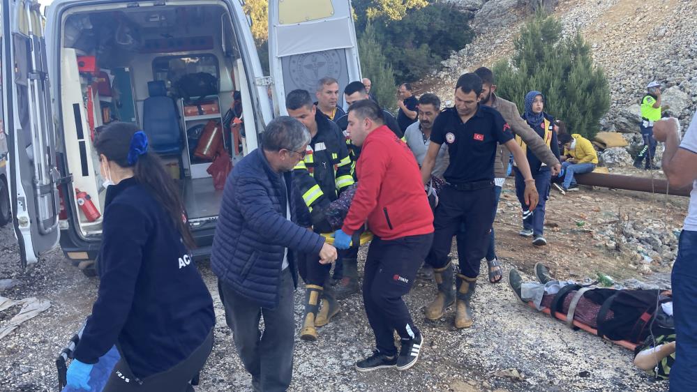 İşçi Servisi Şarampole Uçtu AW553297 05 - Marmara Bölge Gazetesi