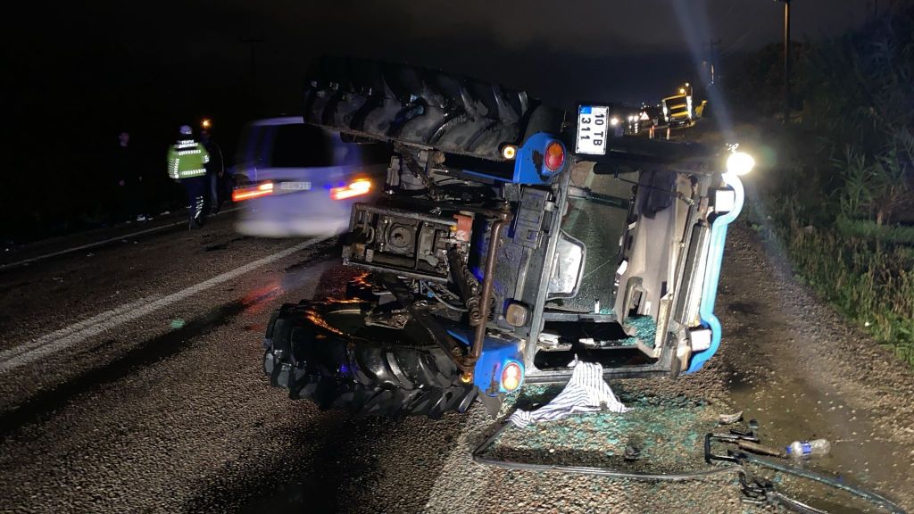 Balıkesir’in Gönen ilçesi Hasanbey Mahallesi’nde trafik kazası meydana geldi. Kazada