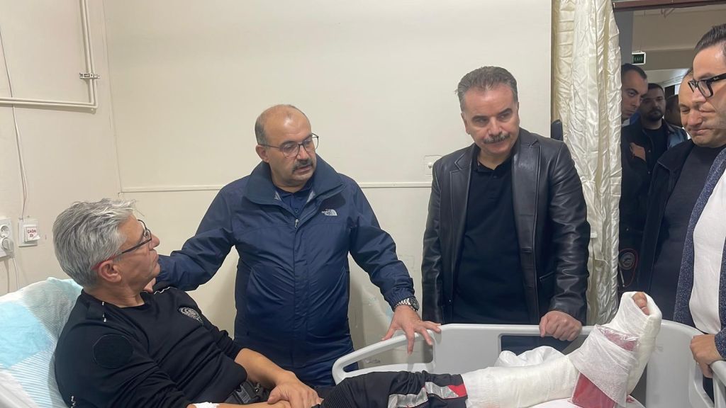 Cezaevinden Kaçtı, Sokak Ortasında Dehşet Saçtı: 3 Ölü, 7 Yaralı! AW562015 03 - Marmara Bölge Gazetesi