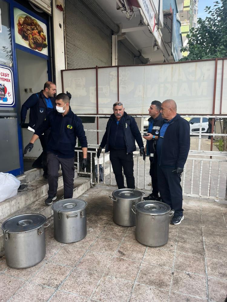 Yemek Fabrikasında Gıda Skandalı! AW565707 01 - Marmara Bölge Gazetesi