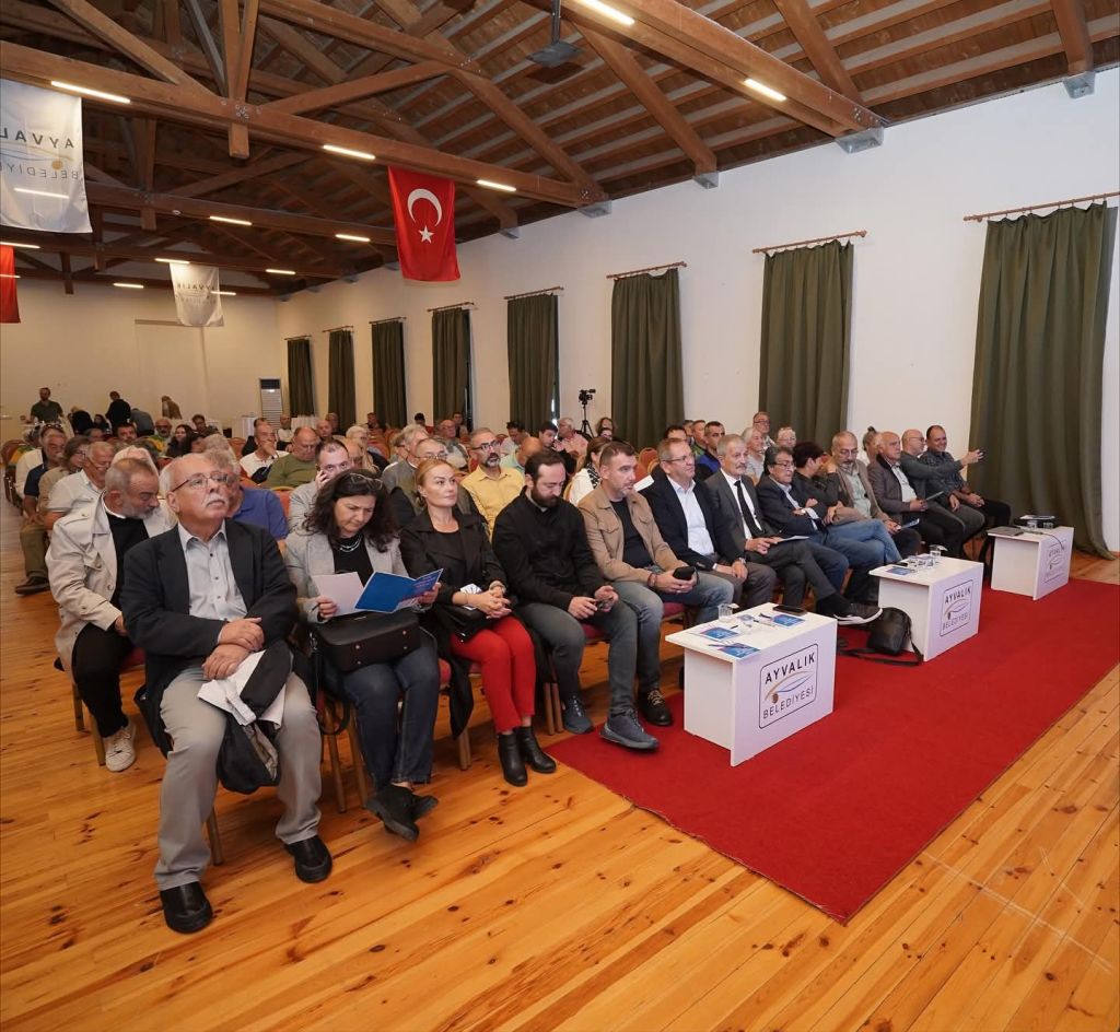 Ayvalık’ta Kent Buluşmaları Başladı! AYVALIKTA KENT BULUSMALARI BASLADI 8 - Marmara Bölge Gazetesi