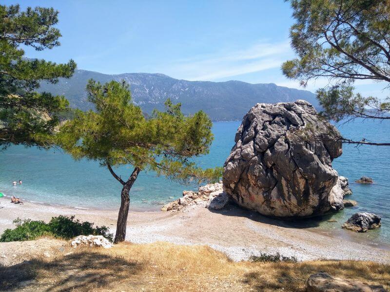 Turkuaz Suların Kucakladığı Huzur Dolu Koy Papaz Koyu Kamp Alan 2 - Marmara Bölge Gazetesi