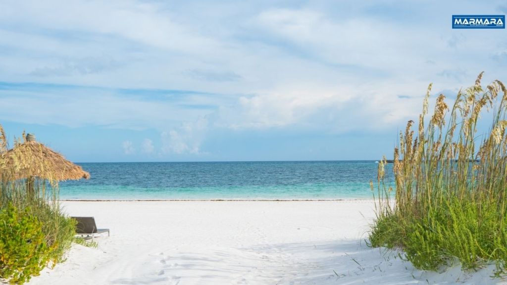 Türkiye’nin saklı kalmış cennetlerinden biri olan Çayağzı Plajı, doğal güzelliği,