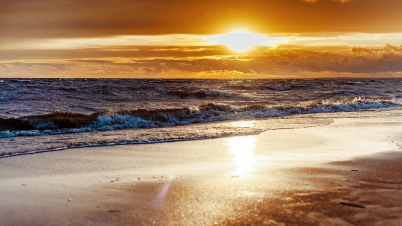 Antalya’nın Kemer ilçesinde, doğayla iç içe bir sahil deneyimi arayanlar