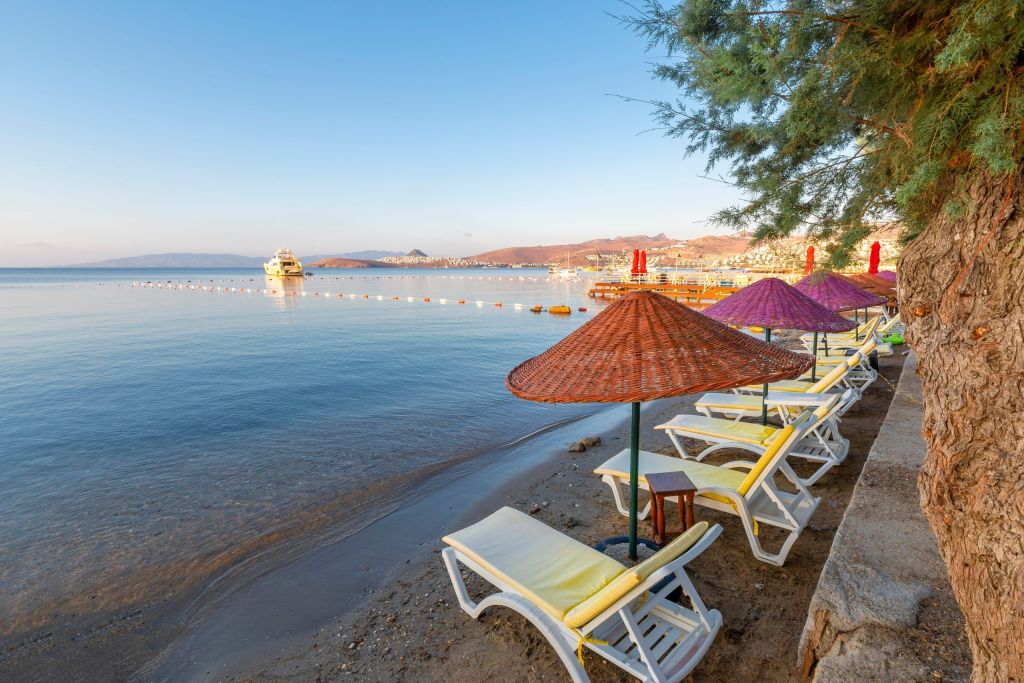 Sakinlik ve Eğlenceyi Bir Arada Sunan Tatil Noktası Yahsi Plajinin Dogal Guzellikleri 1 - Marmara Bölge Gazetesi