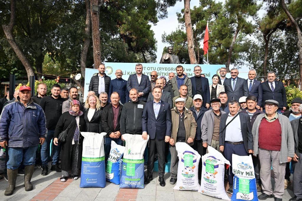 2 Bin Çiftçiye 140 Tonluk Dev Destek! buyuksehirin ciftciye destegi suruyor 3 - Marmara Bölge Gazetesi