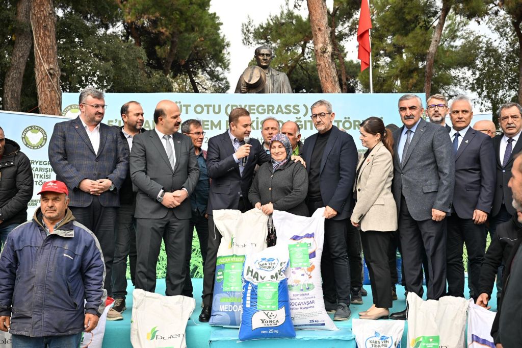 2 Bin Çiftçiye 140 Tonluk Dev Destek! buyuksehirin ciftciye destegi suruyor 7 - Marmara Bölge Gazetesi
