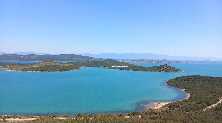 Şeytanın Ayak İzi Gerçek mi? Burada Cenneti mi Yoksa Laneti mi Göreceksiniz? caption 2 - Marmara Bölge Gazetesi