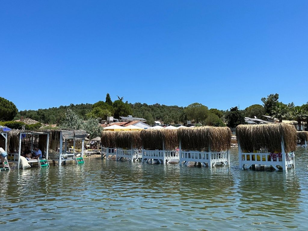 Doğayla Baş Başa Huzurlu Bir Kıyı Deneyimi caption 4 - Marmara Bölge Gazetesi