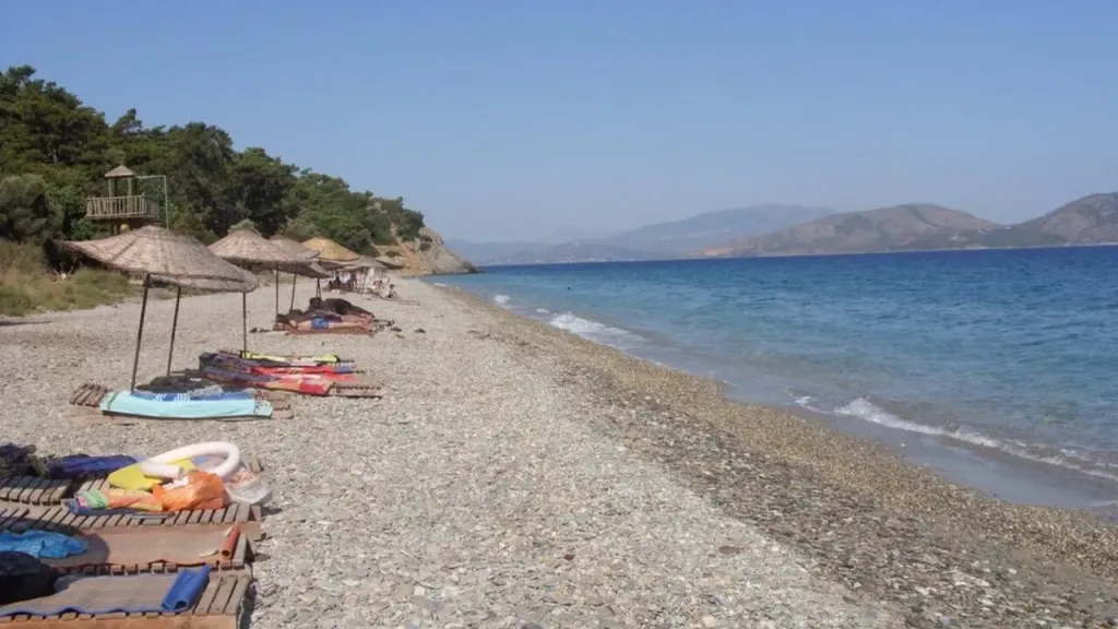 izmire 2 saat uzakliktaki dalgiclarin gozde plaji karasu koyuna eshot ile nasil gidilir 1 - Marmara Bölge Gazetesi