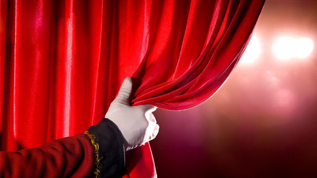 Susurluk Belediyesi, kültür ve sanat etkinlikleriyle ilçenin sosyal yaşamına renk