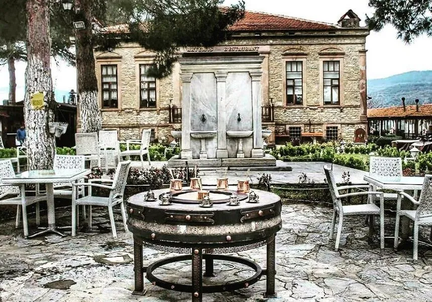 sirince tarihi tas mektep 1 - Marmara Bölge Gazetesi