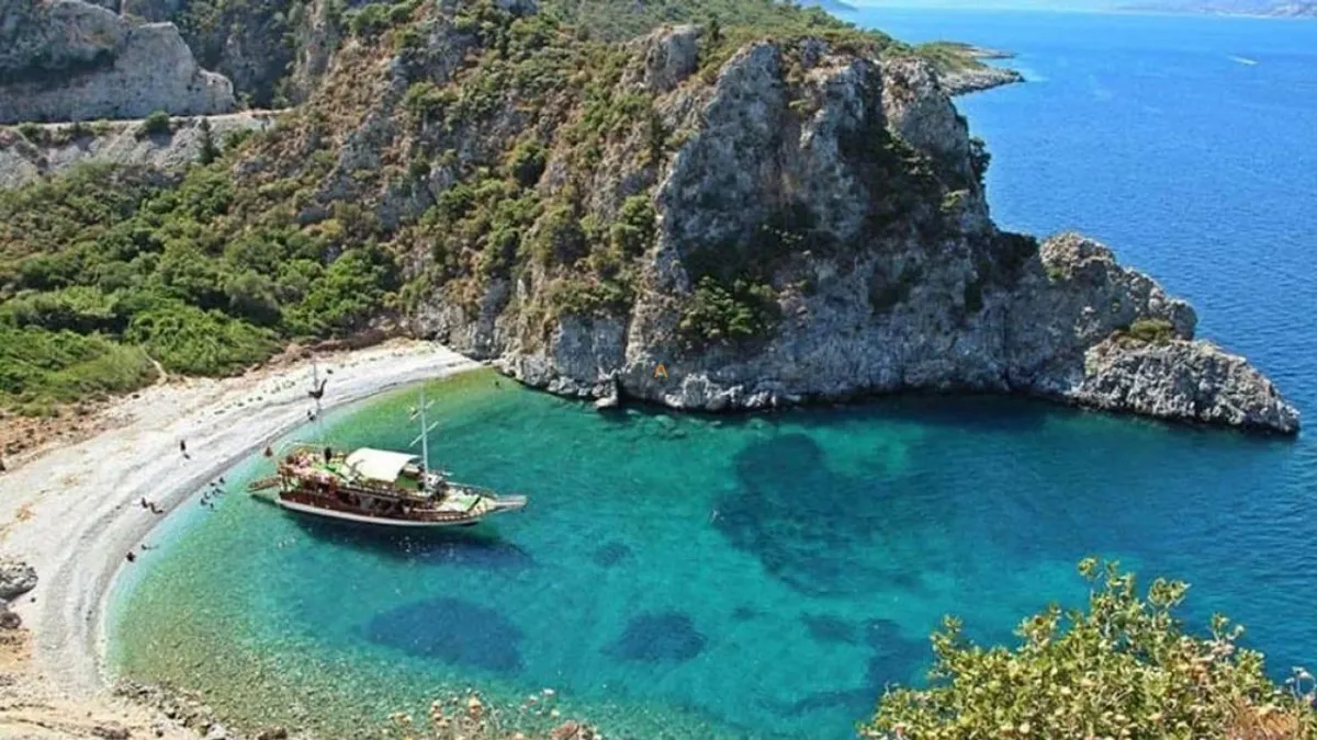 Aydın’ın batısında, Ege’nin özgün ruhunu taşıyan Söke ilçesi; bakir doğası,