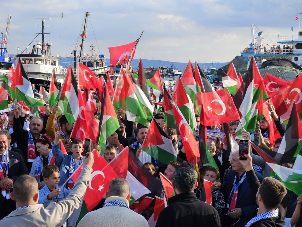 thumbnail WhatsApp Image 2025 10 05 at 23.20.42 3 - Marmara Bölge Gazetesi