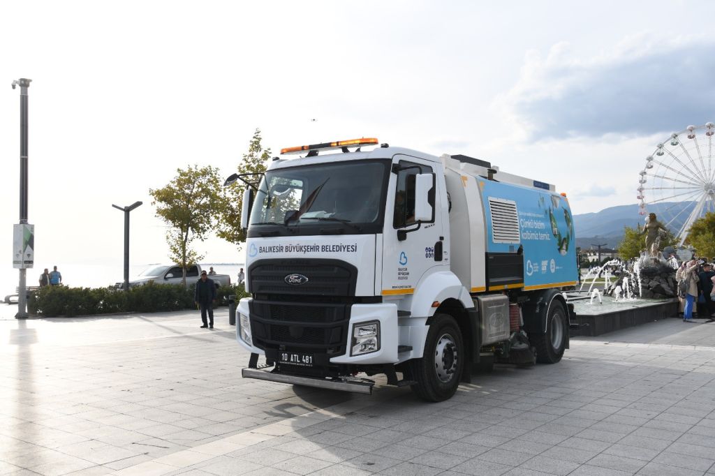 thumbnail buyuksehirden sehrin dort bir yaninda temizlik seferberligi 1 - Marmara Bölge Gazetesi