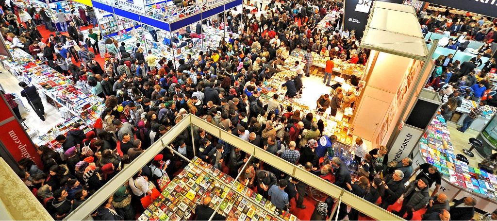 Bigadiç’te Kitap Fırtınası Başlıyor! tuyapkitapfuari2015 1 - Marmara Bölge Gazetesi
