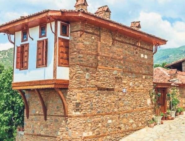 İzmir’in Zamanı Durduran Köyleri! 0x0 izmirin huzur dolu koyleri 1746291916650 - Marmara Bölge Gazetesi